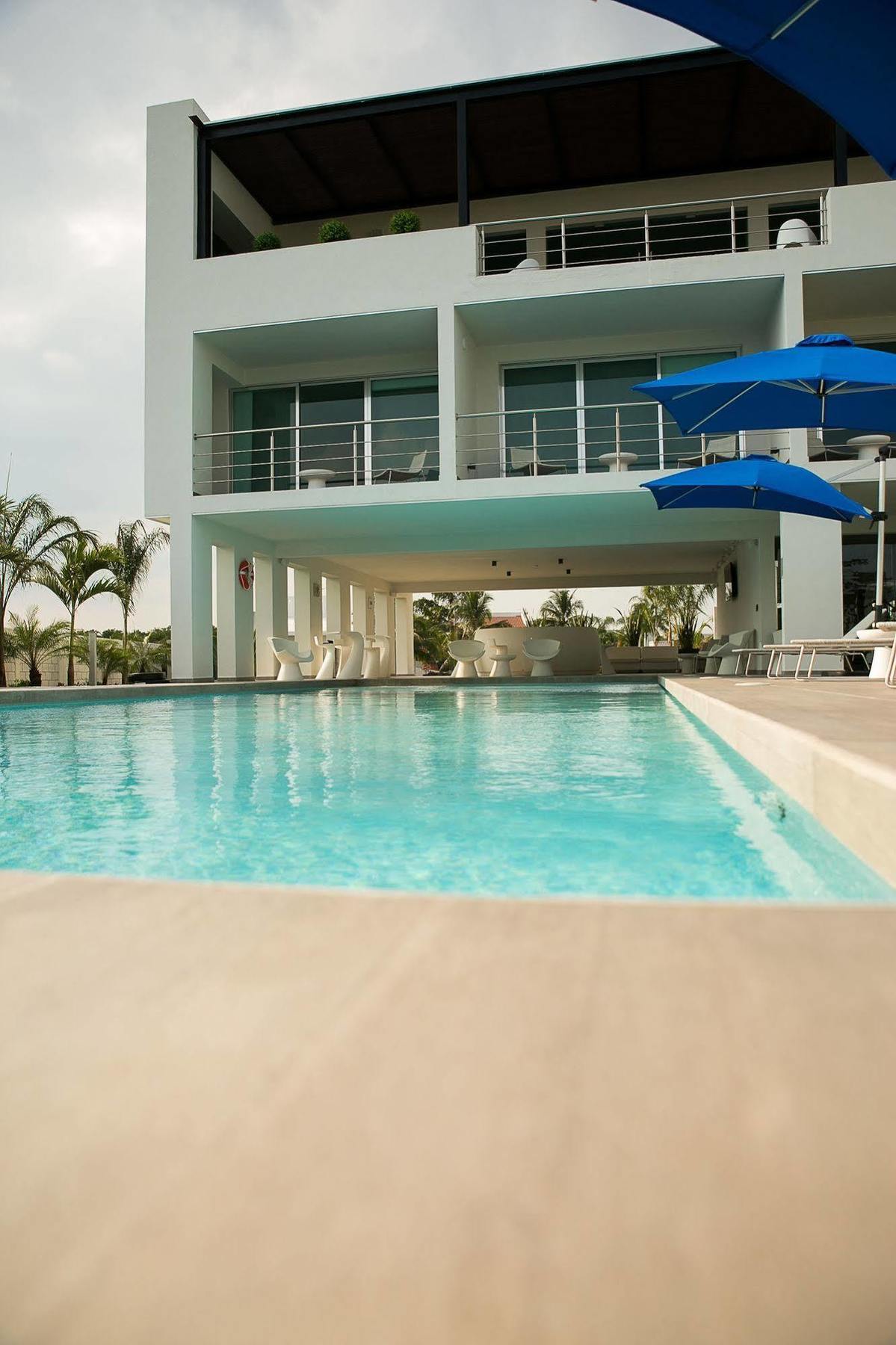 Hotel Aqua Spa & Resort Martinez de la Torre Екстер'єр фото