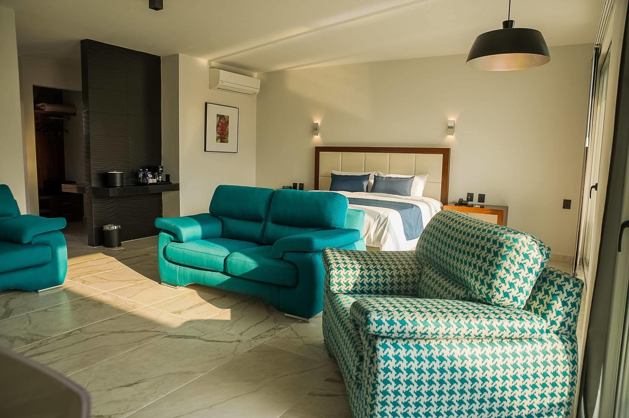 Hotel Aqua Spa & Resort Martinez de la Torre Екстер'єр фото