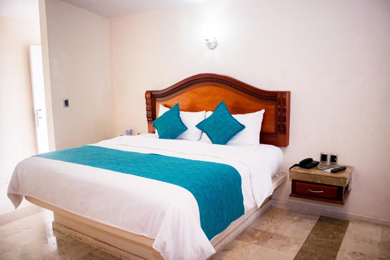 Hotel Aqua Spa & Resort Martinez de la Torre Екстер'єр фото